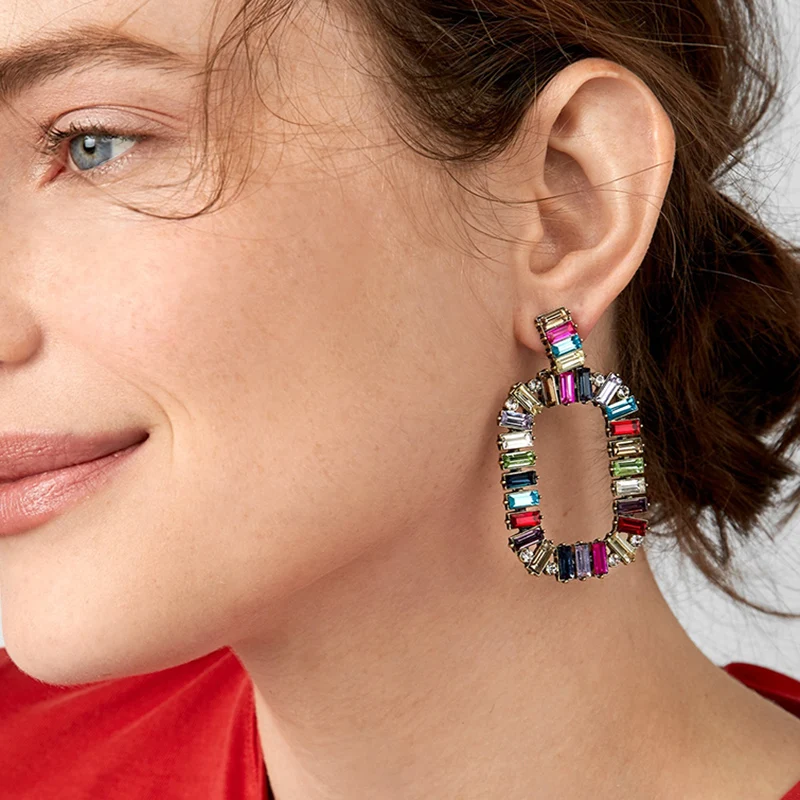 

Vedawas Vintage Geometric Careful Rhinestone Statement Dangle Earrings For Women 2018 New Arrival Trendy Crystal Earrings xg1522