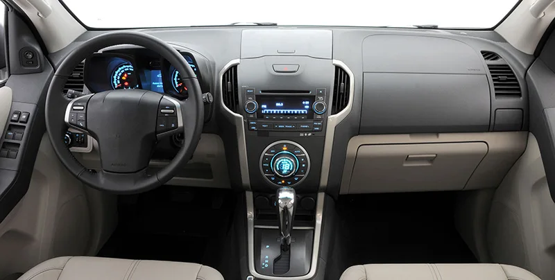 Chevrolet_Trailblazer_2014_2