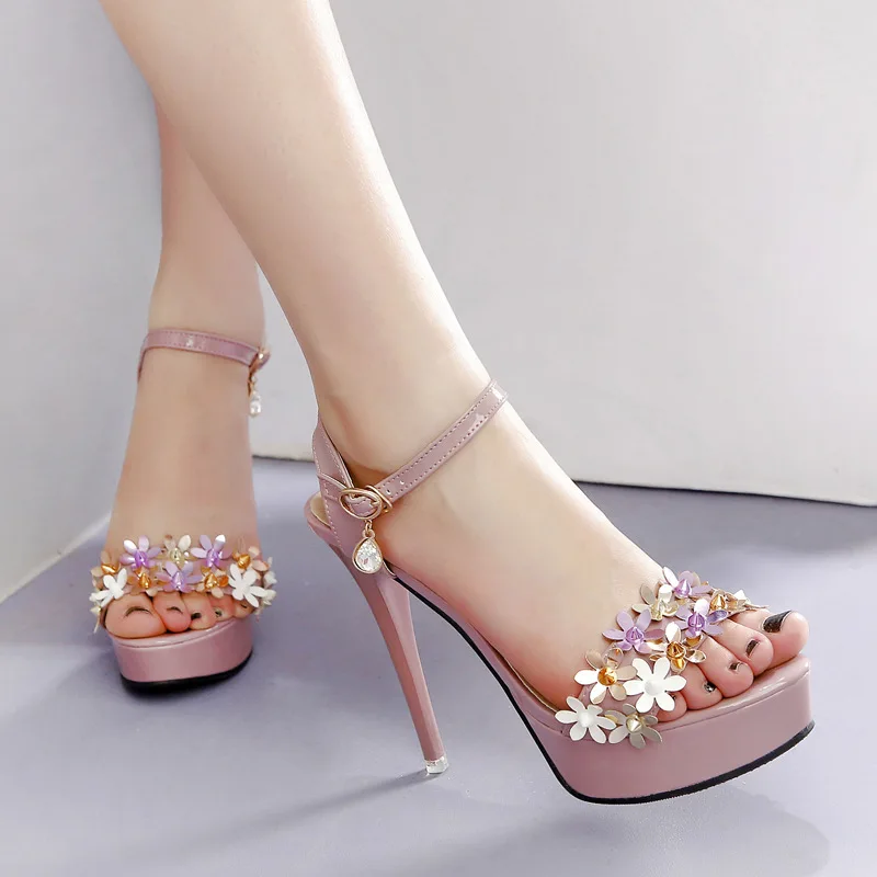 

Super High Heel Waterproof Platform Women Shoes New Word Buckle Sexy Flower Open Toe Sandals Korean Fashion Versatile High Heels