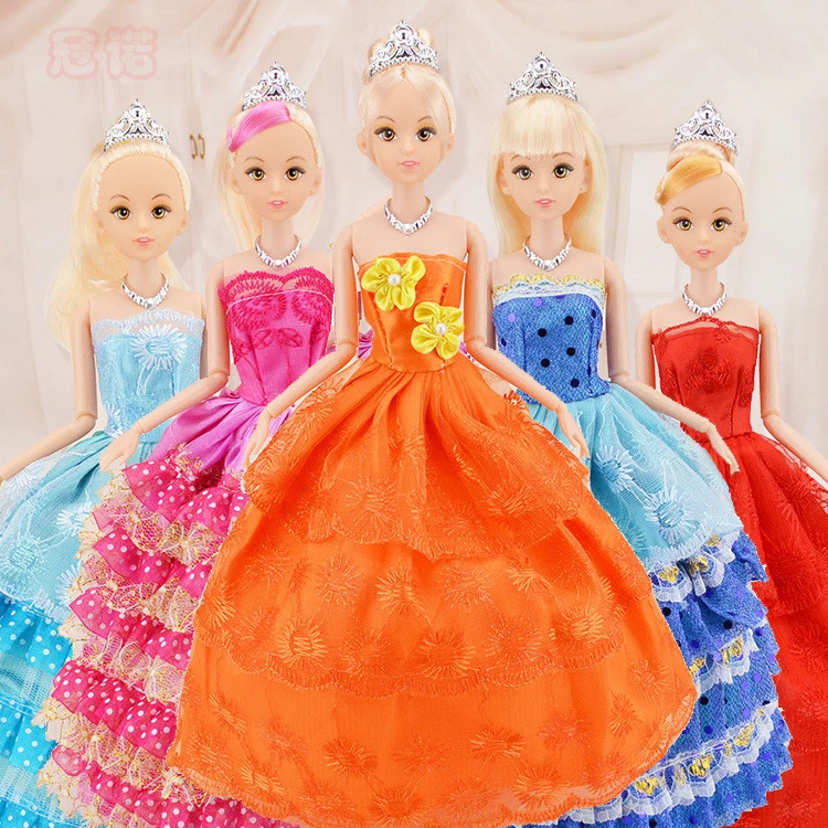 barbie doll dress change