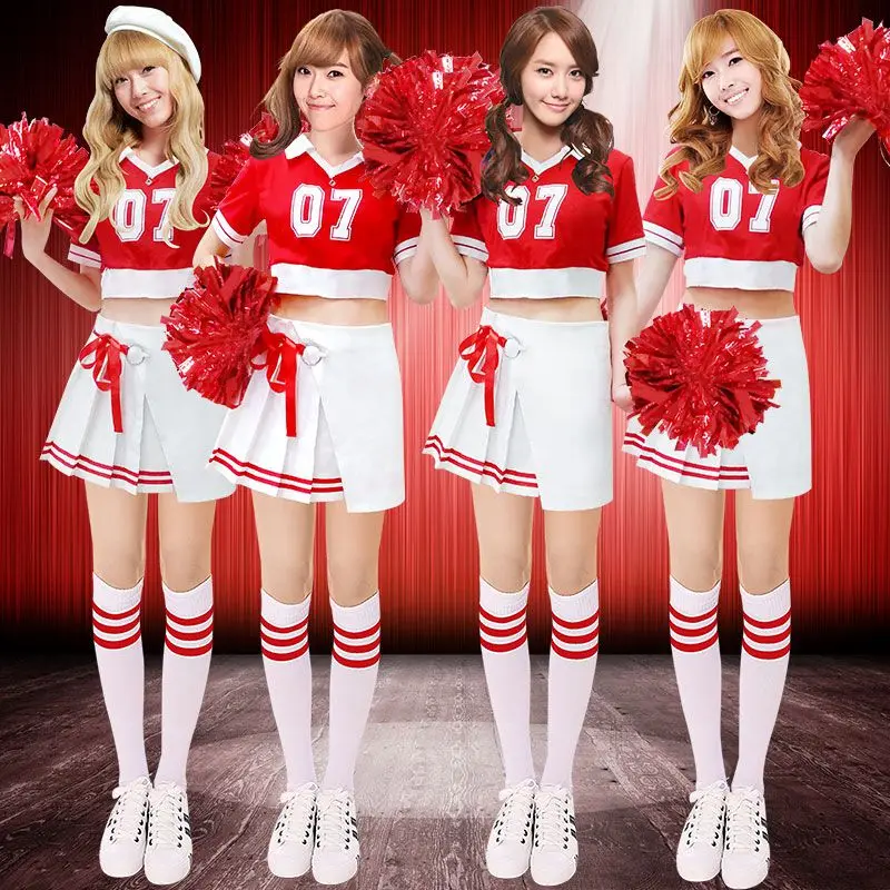 форма для черлидинга. образ для команды девушек. костюм чирлидерши. названия женских футбольных команд. костюм черлидерши.