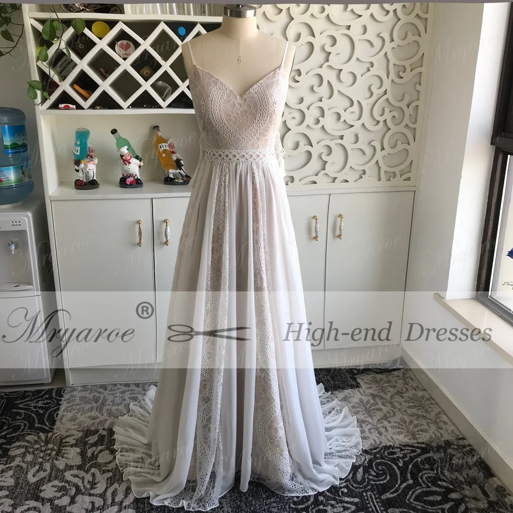 Spaghetti Straps Wedding Dress Twist