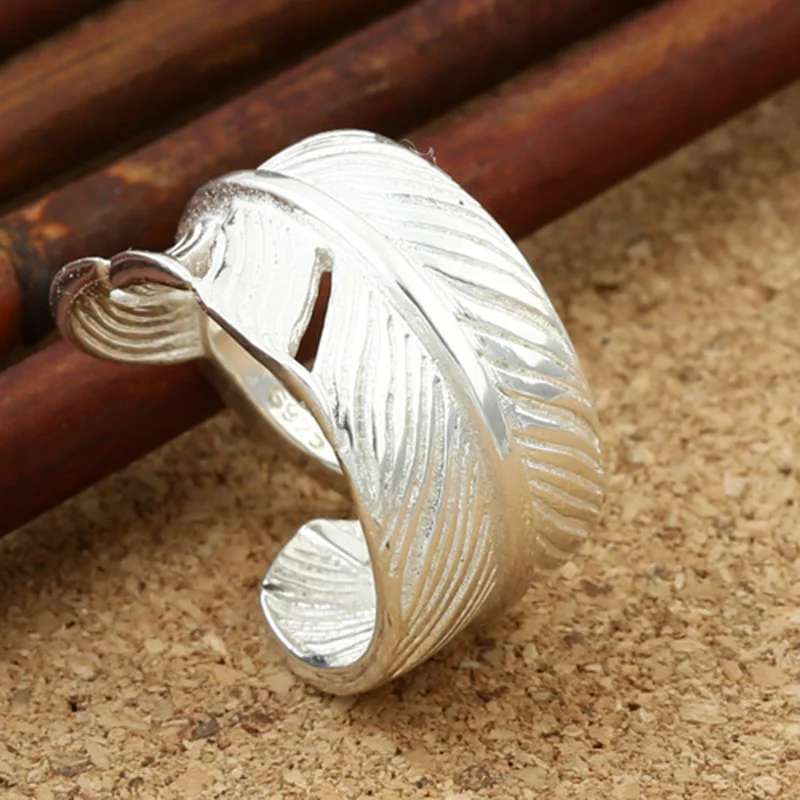 

Goros Ring 925 Sterling Silver Goro's Ring Sacred Silvery White Feather Ring For Women Men Party GQR022