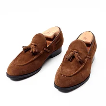 Хаки/коричневые удобные Натуральная замша мужские лоферы с круглым носком без застежки; обувь с бахромой на плоской подошве; обувь для повседневной носки или вечеринки; обувь для прогулок на плоской подошве; EU44