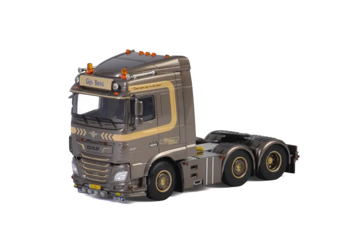Изысканный сплав модель WSI 1:50 Масштаб DAF XF MY2017 6x2 грузовик трактор транспортных средств литье под давлением игрушка подарок, коллекция, украшения - Цвет: 01-2644