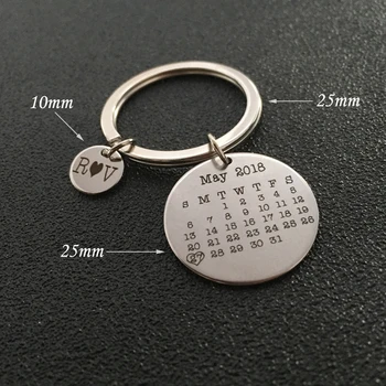 

Round Card Keyring Day of commemoration Keychain Name Date Can Be customized Keyfob Boyfriend/Girlfriend keychain