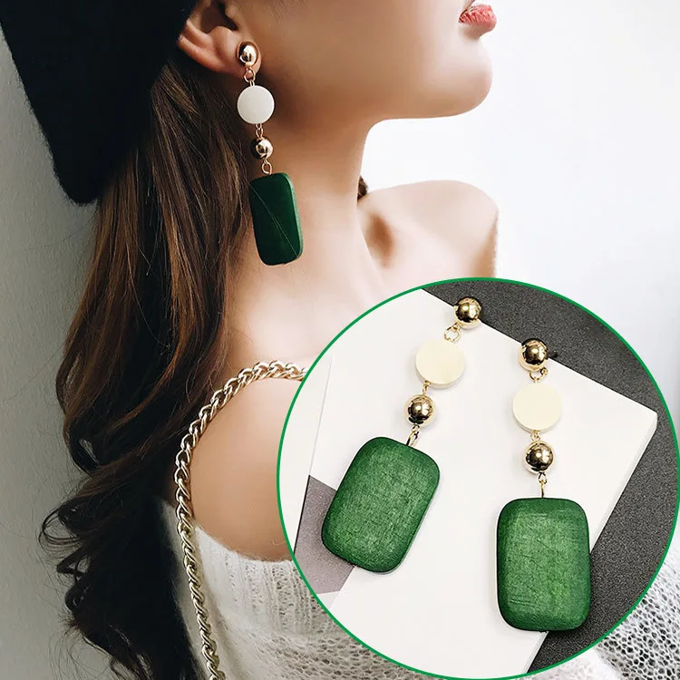 

Retro geometric wooden Earrings Korean simple temperament long wooden personality earrings earrings earrings earrings earrings