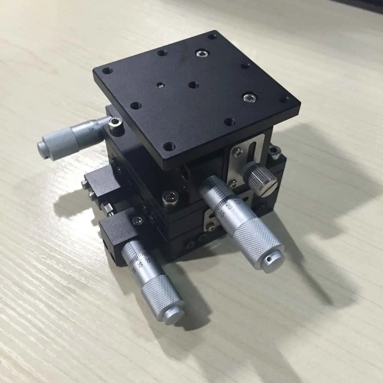 

New XYZ 3-Axis 60x60mm Trimming Platform Linear Stage Adjustable Manual Displacement Platform Sliding Table