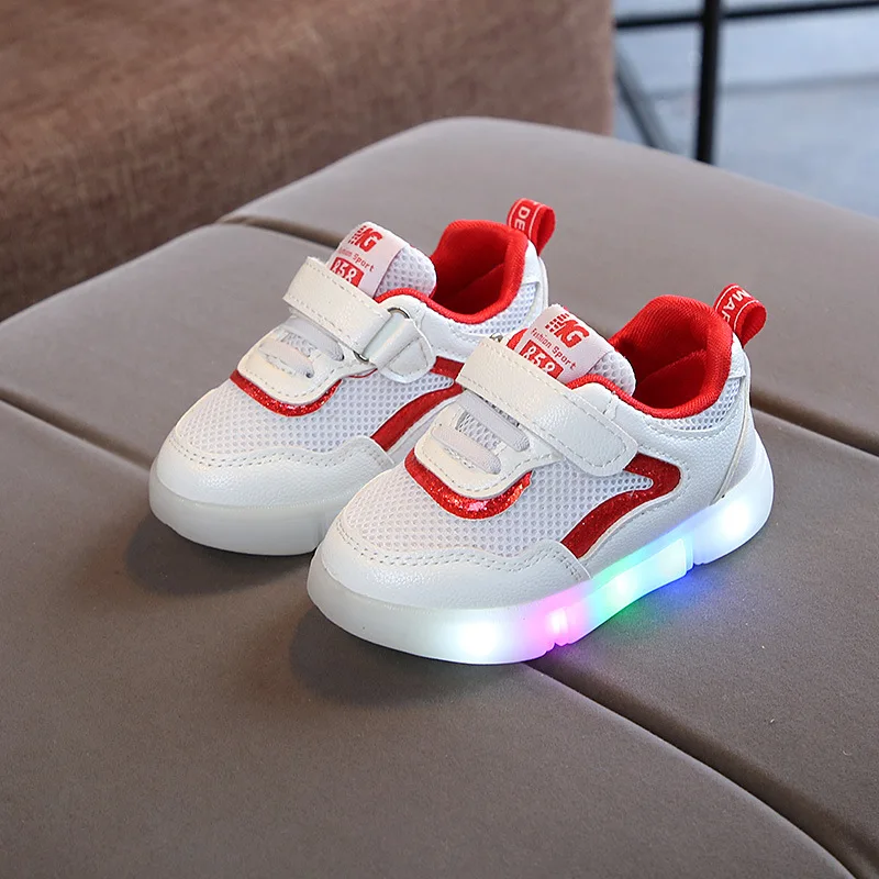 Sports LED baby footwear Mesh cool boys girls sneakers Cute Lovely baby casual shoes lighting infant tennis baby first walkers