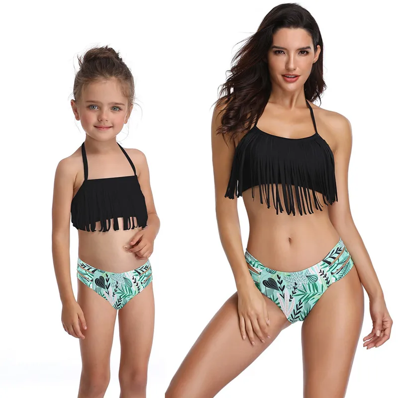 

Mother daughter Tassel Halter Bandage swimwear Mommy and me Family matching women beachwear swimsuit mom and me Hollow bikini