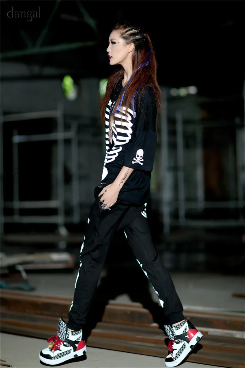 Black 003