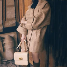 Новинка, модное корейское зимнее женское двубортное шерстяное пальто большого размера, верхняя одежда, Женская плотная Шерстяная Свободная куртка O736