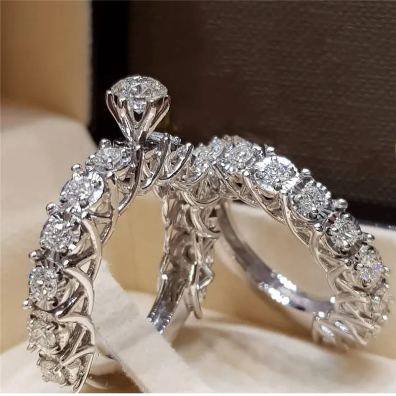 Modyle Elegant Wedding Engagement Rings Set 2 PCS Silver Color Anniversary Accessories With Full Shiny Cubiz Zircon Stone