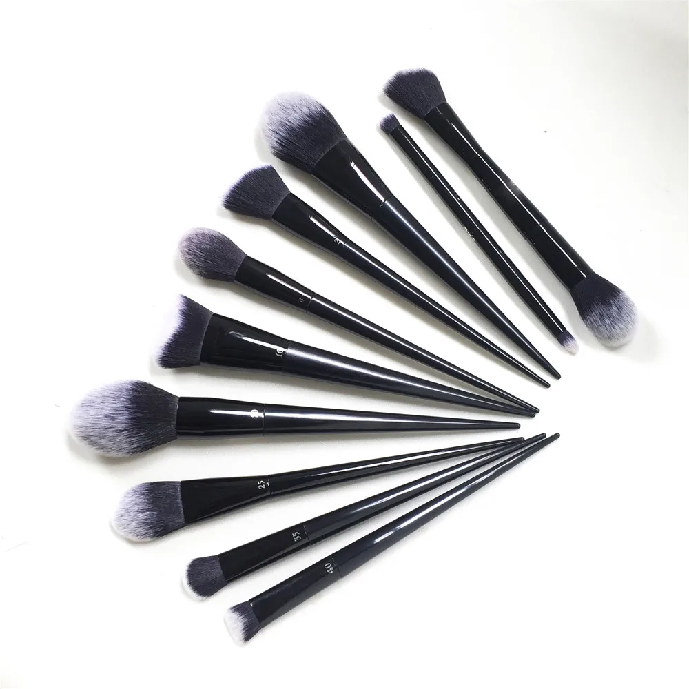 KAT VON D KVD BRUSHES _ 2