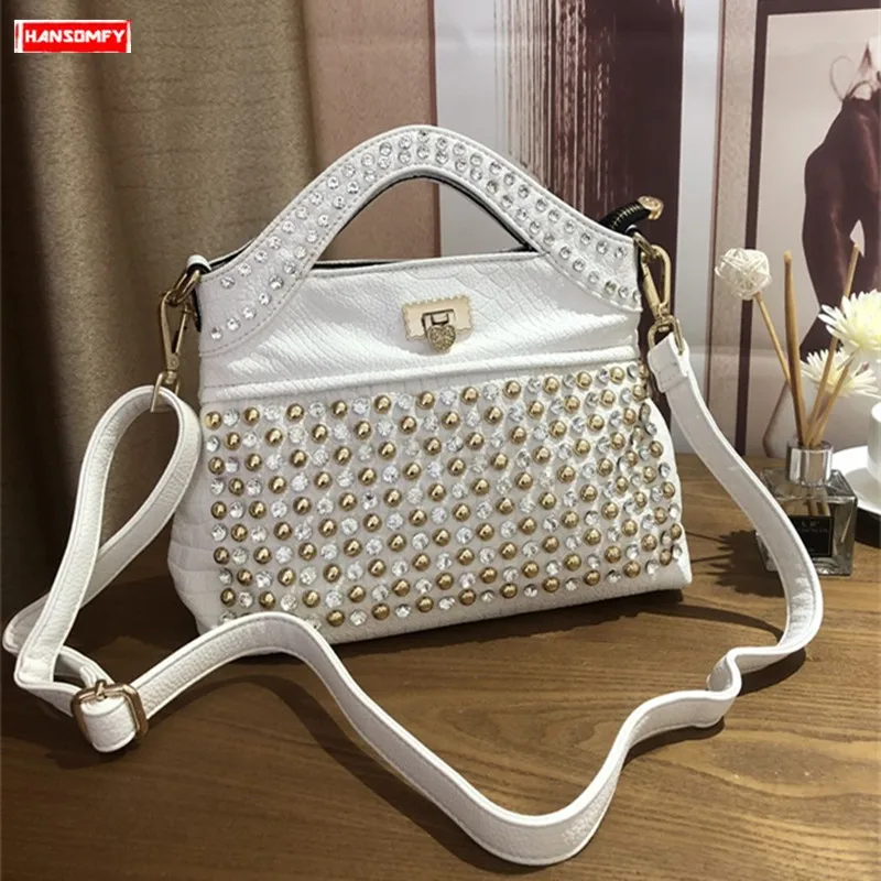 

2019 new luxury fashion diamond women's handbag studded shoulder bag rhinestone evening party versatile small messenger bag