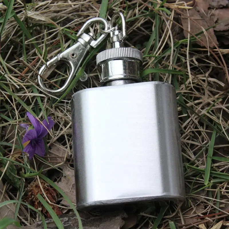 

5 PCS / LOT Durable Portable 1oz Mini Stainless Steel Hip Flask Wine Flagon With Keychain Key Chain Flask Alcohol Metal Bottle