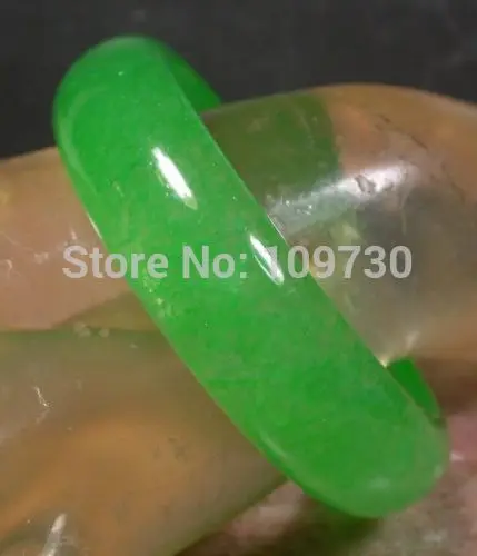 

Free Shipping 001541 CHINESE Icy Green Bangle Bracelet ()