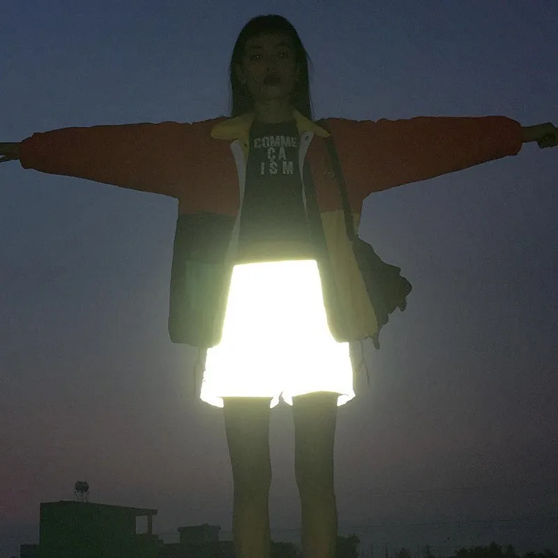 Ночной светоотражающий брюки в стиле хип-хоп, спортивная одежда Harajuku, ночные шорты для бега на открытом воздухе, женские модные повседневные короткие брюки, 4EM