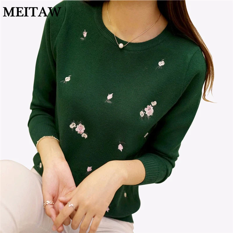 

Autumn Winter Women Floral Embroidery Sweatshirt 2019 Casual Long Sleeve O-Neck Pullover Tops Plus Size Retro Outwears