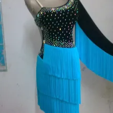 Стиль Костюмы для латинских танцев сексуальный костюм для взрослых с одним рукавом с кисточками конкурс латиноамериканских танцев платье для леди детское платье для латинских танцев