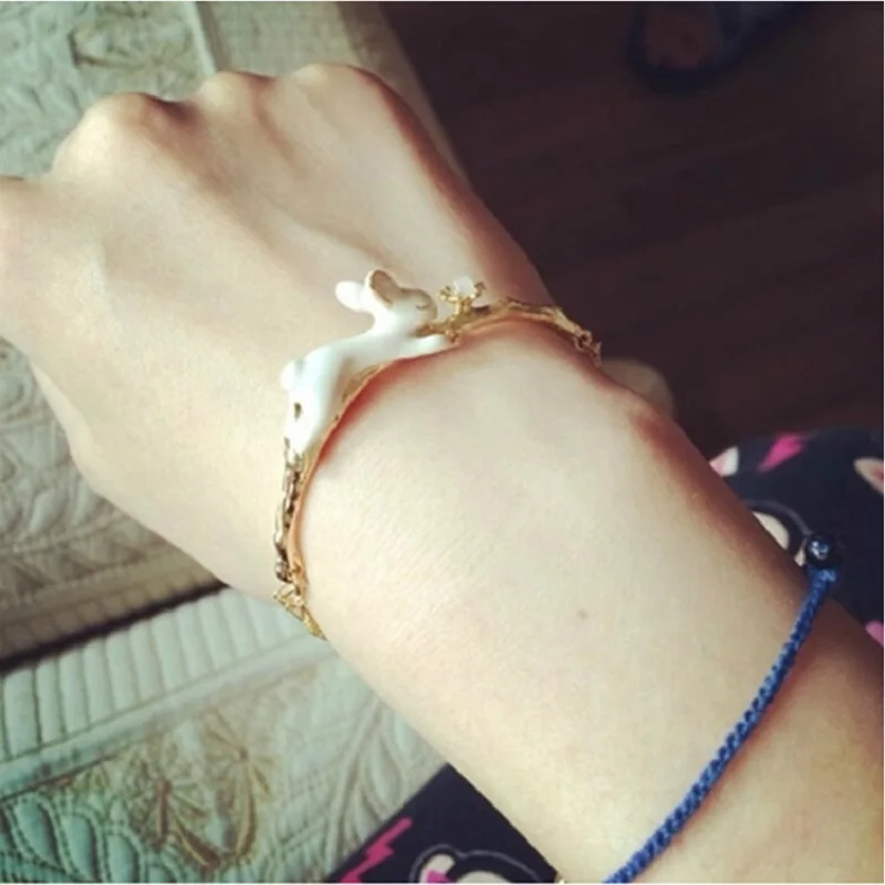 

Top Quality 2018 New Classic Colorful Enamel White Rabbit Women Bracelets Open Adjust Women Bangles Gift , Drop Shipping HY025