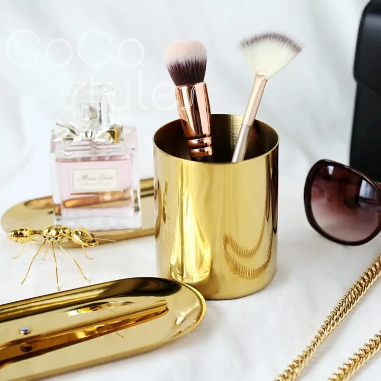 gold pen holder (1)