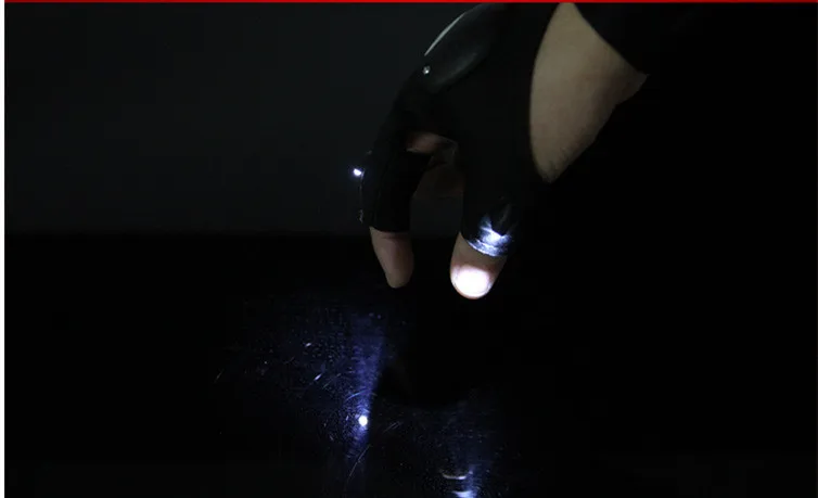 2696176518_2051285190