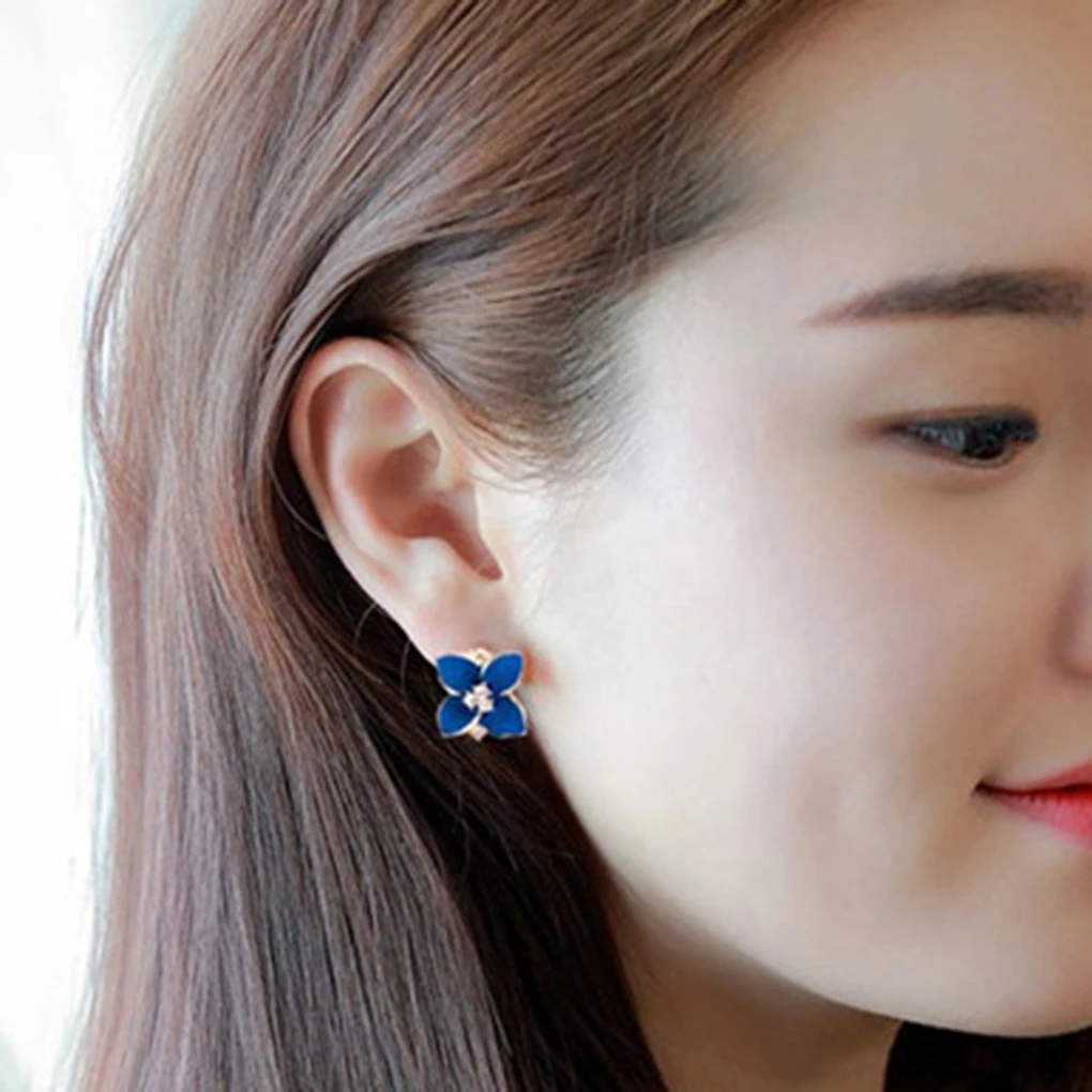 

Hot Sale Women Four Leaf Clover Ear Studs Rhinestone Crystal Hypoallergenic stud Earrings jewelry