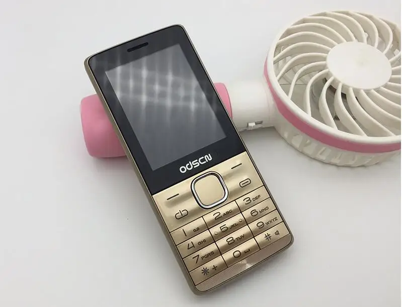 Разблокированный Odscn G3 Dual Sim GSM сотовая связь Bluetooth большая клавиатура бар для пожилых мужчин мобильный телефон долгий режим ожидания FM добавить русскую клавиатуру - Цвет: Золотой