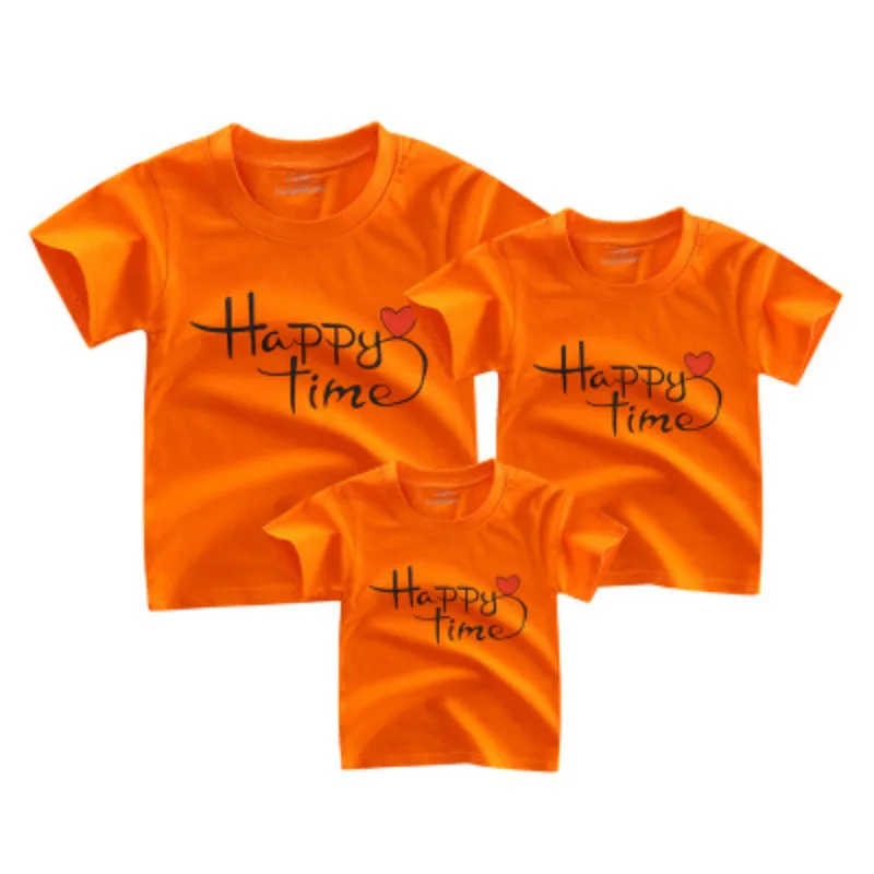 Летние Рождественские одинаковые комплекты для семьи футболки с коротким рукавом с принтом «Happy Time» для мамы и дочки, одежда для папы и сына - Цвет: Orange