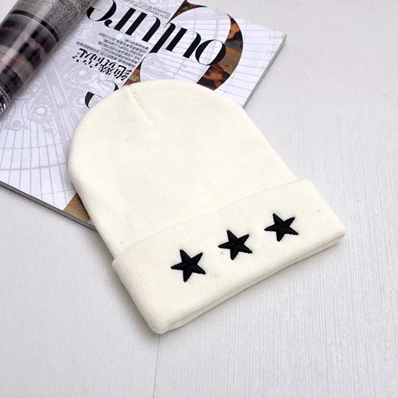 Brand New Spring Winter Beanie Hat for Men Women 3 Stars Pattern Fashion Black White Knitted Gorros Fitted Female Casual Hats - Цвет: 1