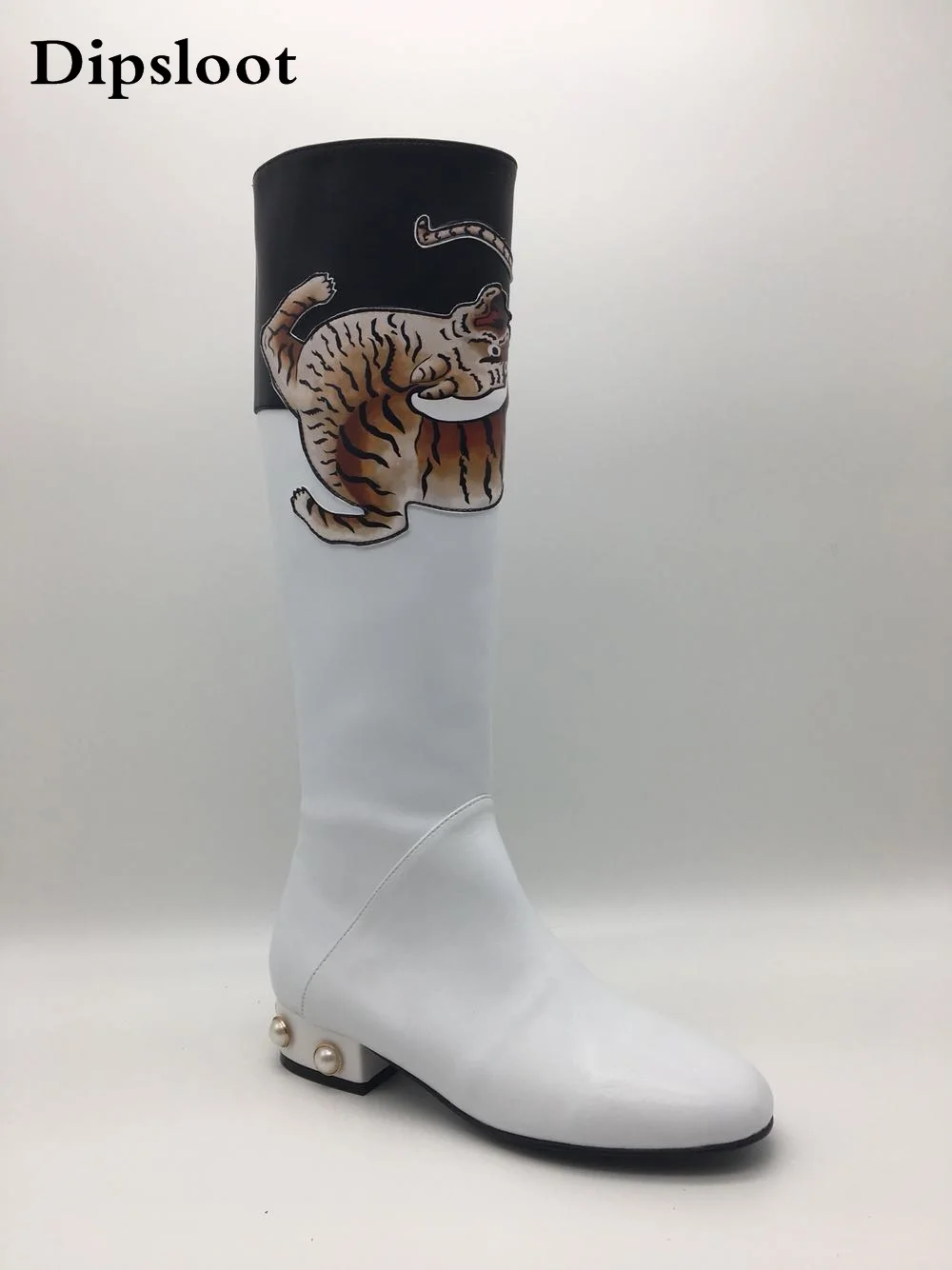 2017 New Brand Women Fashion White Tiger Embellished Imitation Pearl