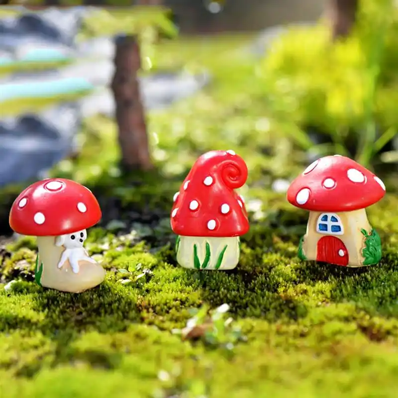 Hot Sale 3pcs Random Mix Cartoon Red Mushroom House Diy Resin