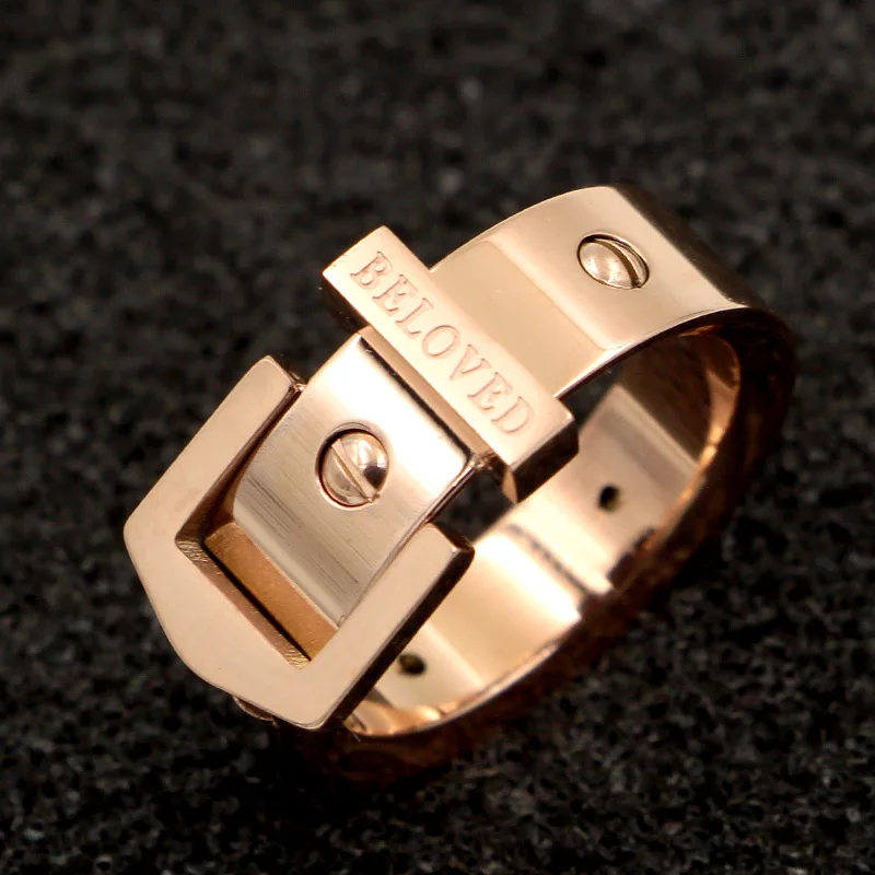 

Newest Design Belt Buckle Punk Rivet Ring Titanium Steel Rose Gold Color Engraving "BELOVED" Woman Ring Jewelry Wholesale