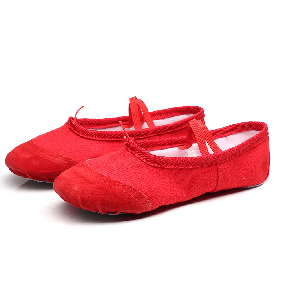 Парусиновые балетки на плоской подошве; мягкая обувь для танцев; женская обувь из спилка из коровьей кожи; спортивная обувь для латинских танцев, йоги; обувь для девочек с носком; - Цвет: Красный