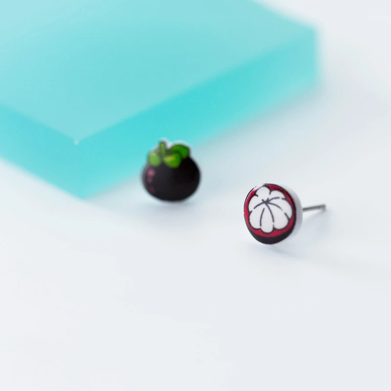 8813059040_334617663