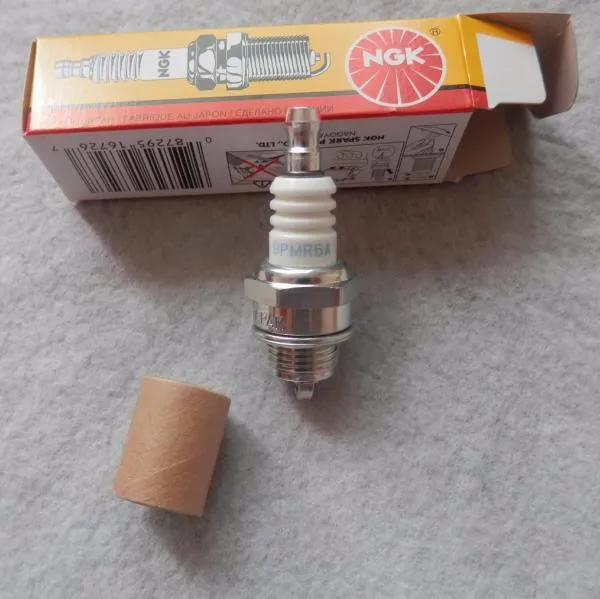 SPARK PLUG BPMR6A ATLAS COPCO COBRA TT 4