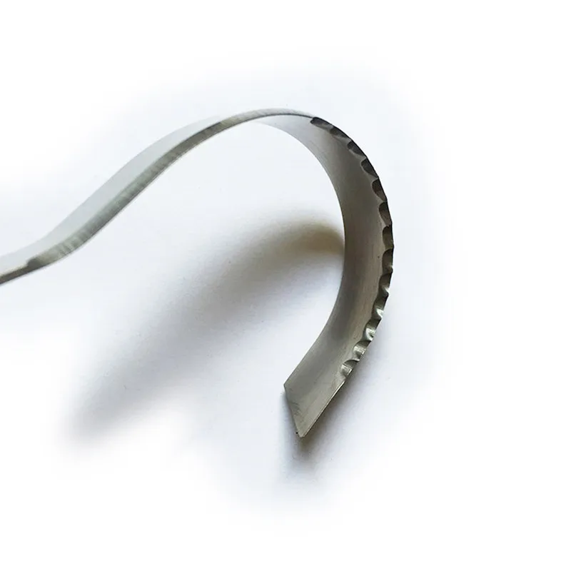 Stainless-Steel-Chocolate-Cheese-Shaving-Knife-Cheese-Grater-Tool-Cake-Decoration-Baking-Accessories (4)