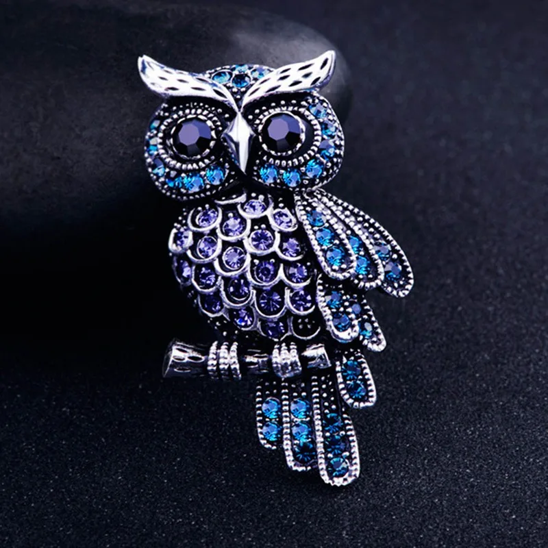 

Ancient Women's Men's Owl Korean Zinc Alloy Trendy Imitation Rhinestone Blue Brooch Badge Christmas Gifts Accessories