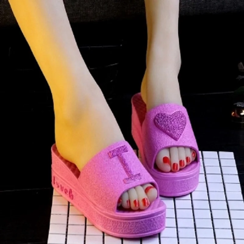 

Summer women's slippers wedges sweet beach shoes.