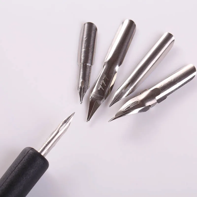 Juego de pluma estilográfica de dibujos animados con 5 piezas de máquina de escribir de dibujo de caligrafía Juego de pluma estilográfica de dibujos animados con 5 piezas de máquina de escribir de dibujo de caligrafía