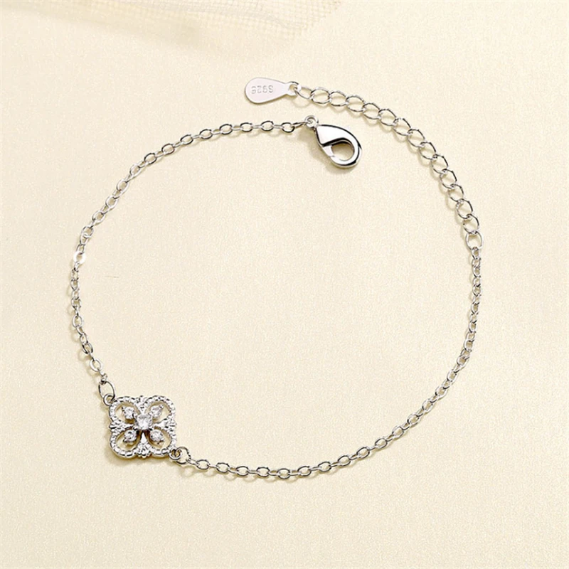 

Trendy Luxury Clover Charm Link Chain Women's Friendship Female Bracelets 925 Sterling Sliver Fashion Woman Bracelets 2019 B137