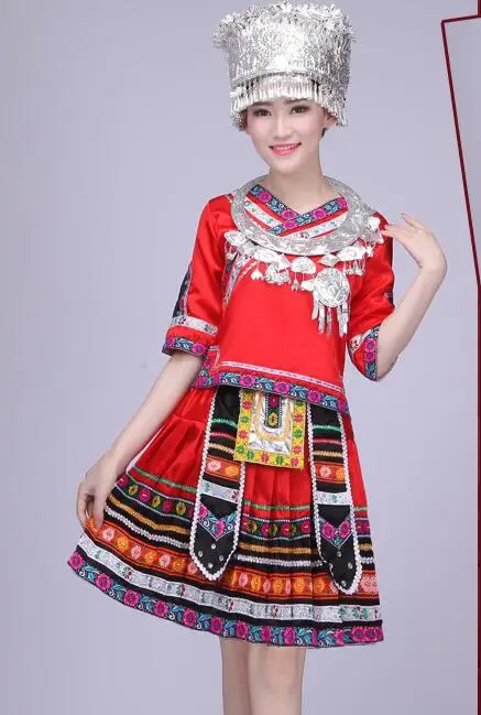 

Chinese Folk Dance hmong clothes Miao Miao silver Headdress Hat Handwork Silverware