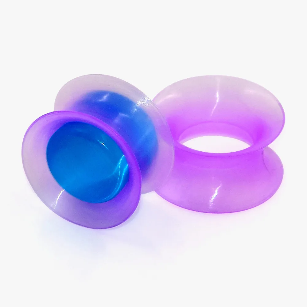 Blue Stone Ear Tunnel in Silcone Flesh Ear Expander Plugs Flared Ear