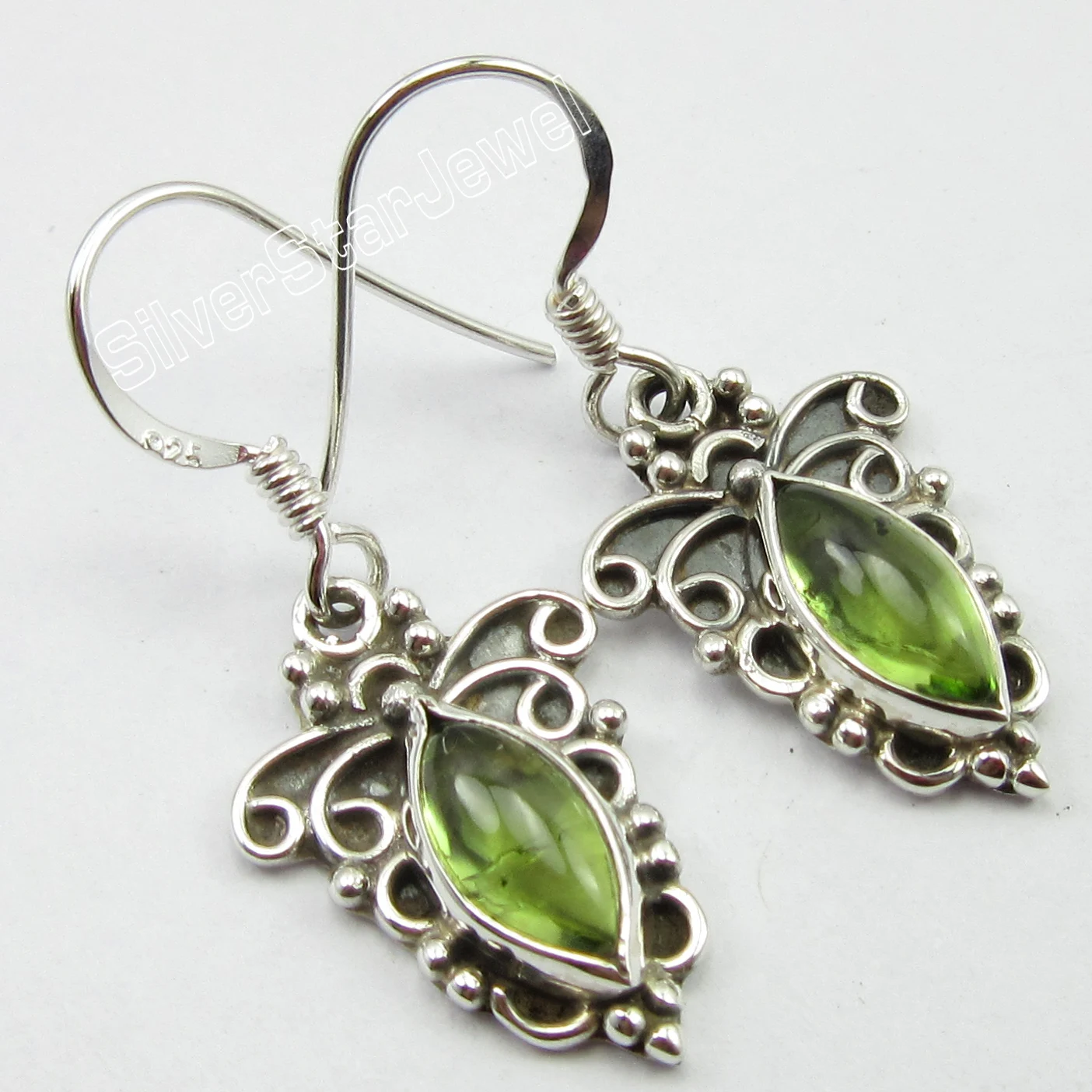 

Chanti International Arabesque Earrings, Solid Silver PERIDOT ARTISAN Jewelry 3.3 CM 3.6 Grams