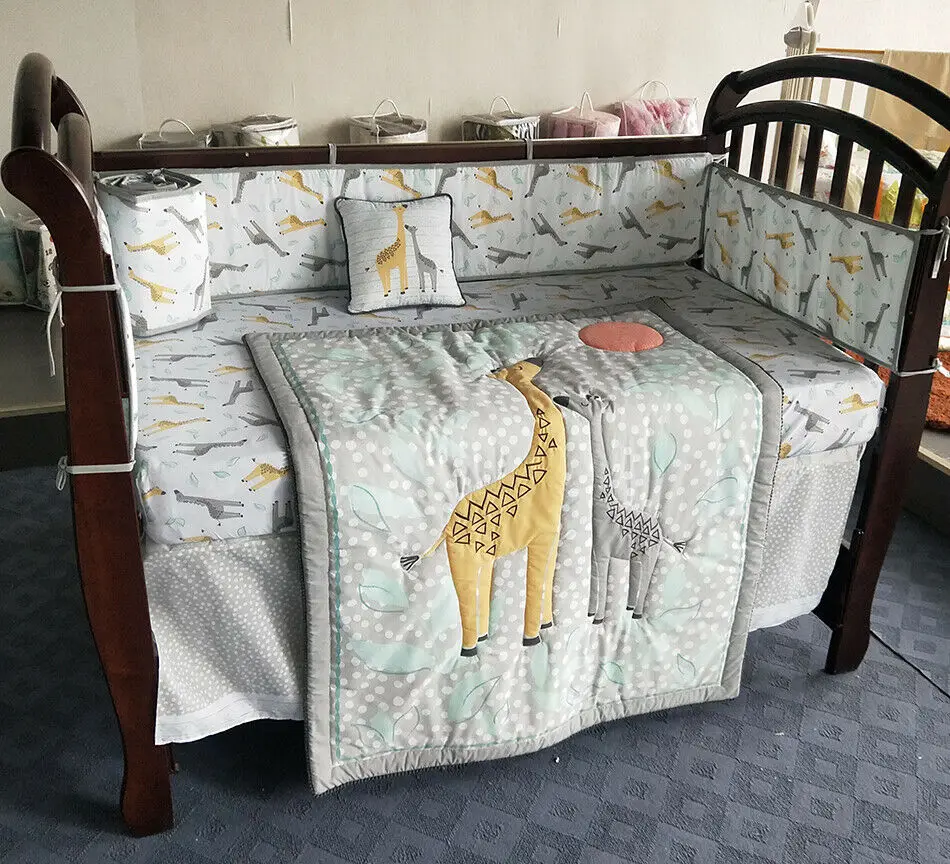 Комплект постельного белья из 8 предметов для маленьких мальчиков, детское одеяло с рисунком жирафа, бамперная простыня, юбка для детской кроватки, Комплект постельного белья для маленьких девочек, Lecho Para La Cuna De Bebe