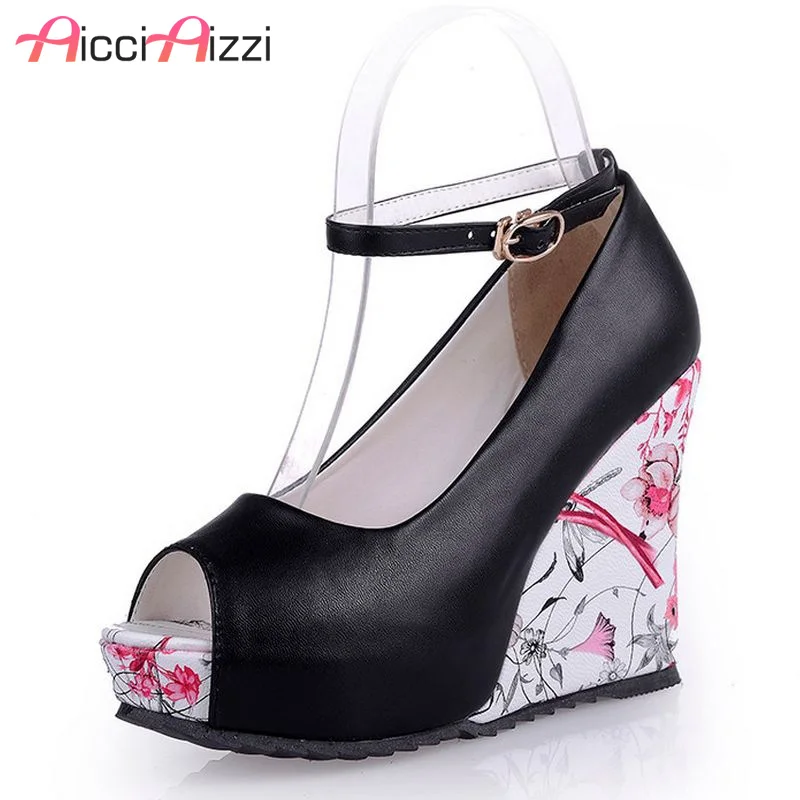 wedge platform pumps