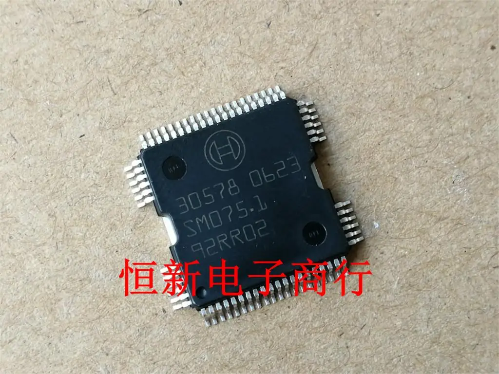 

1PCS 30578 QFP64 car driver computer board fuel injection driver IC chip