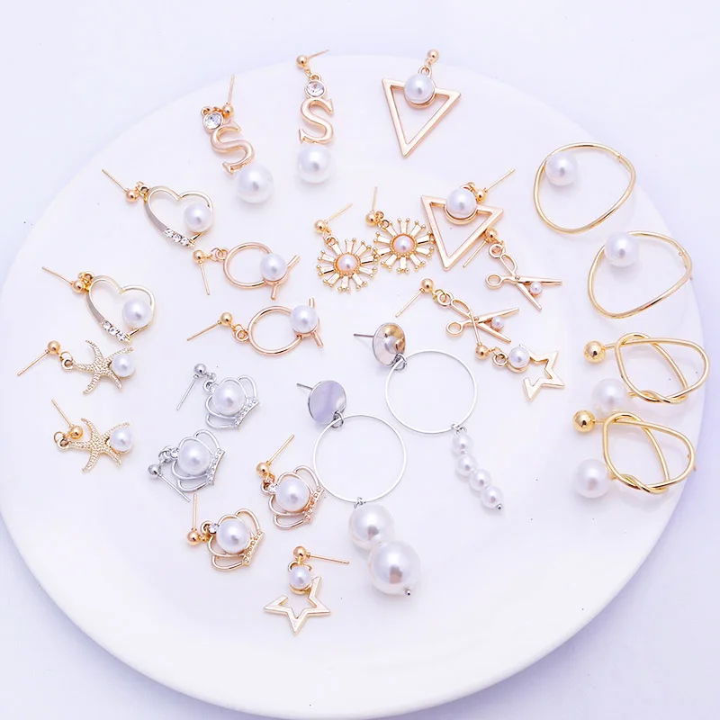 

ES210 New Design Round Heart Gold Geometric Metal Earrings Simulated Irregular Natural Freshwater Pearl Drop Earrings for Women