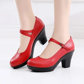 

Red thick with the round head square dance shoes middle-aged leather shoes catwalk cheongsam single shoes
